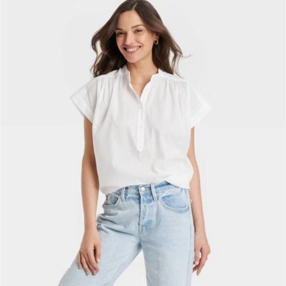 Universal Thread Tops - Universal Thread Popover short Sleeve light weight Blouse size L NWT
